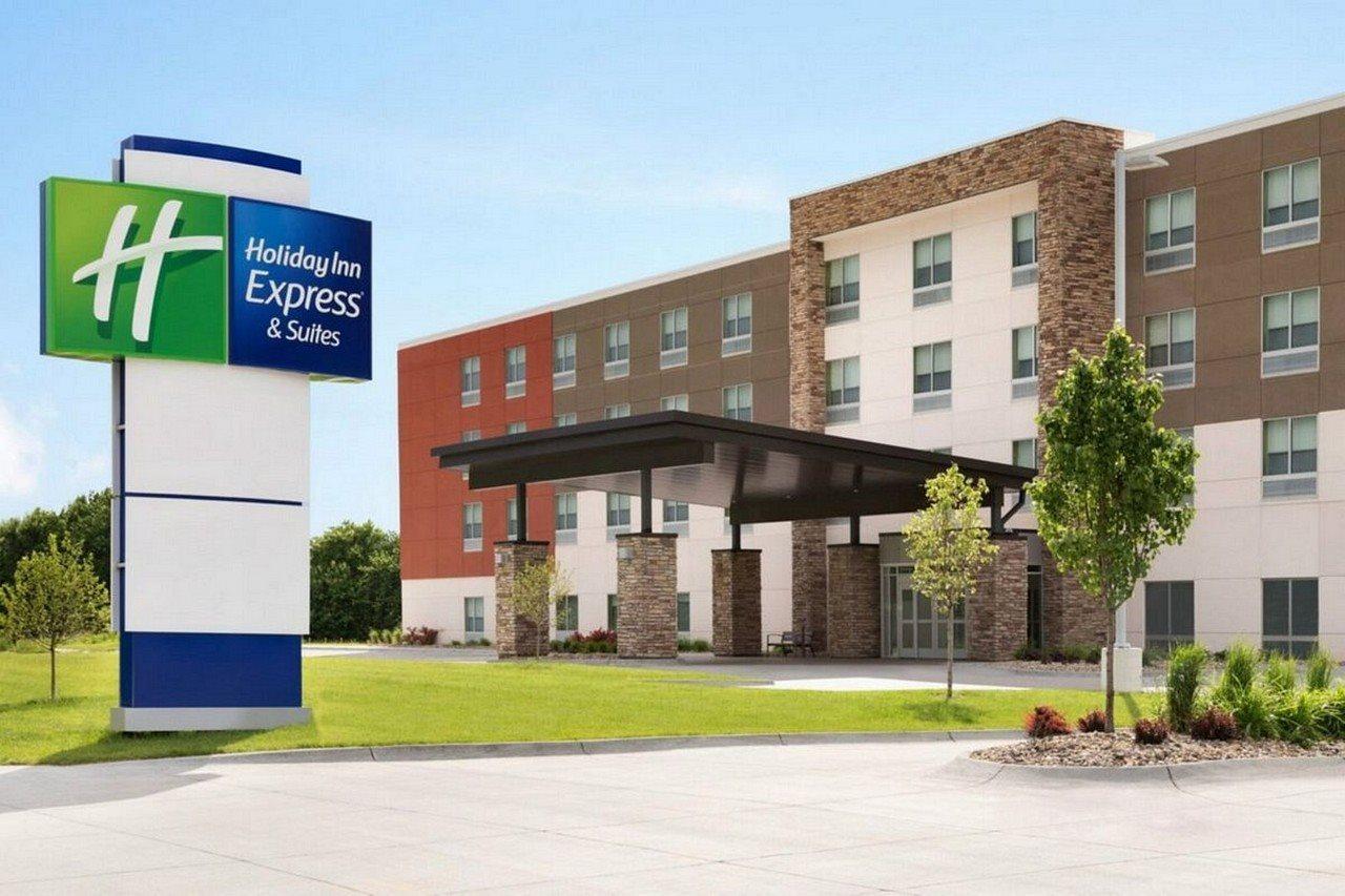 Holiday Inn Express & Suites - Lumberton By Ihg Exterior foto
